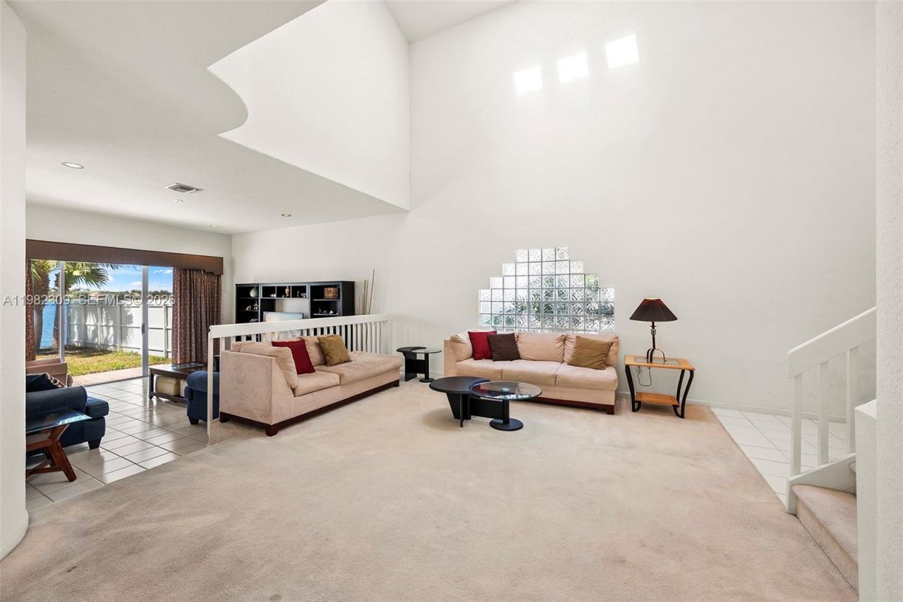 14759 SW 132nd Pl, Miami, FL 33186 Photo