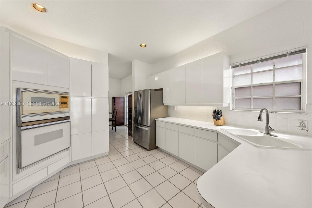 14759 SW 132nd Pl, Miami, FL 33186 Photo