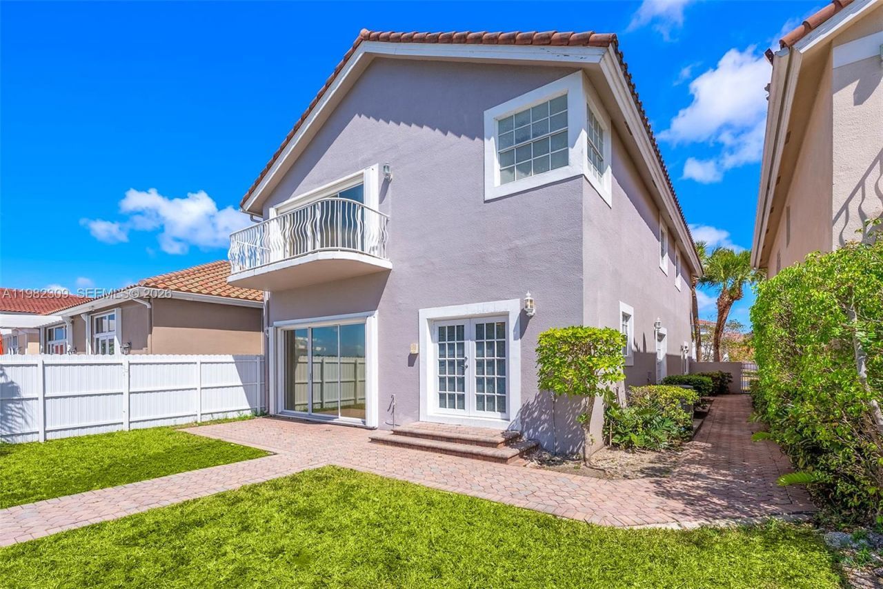 14759 SW 132nd Pl, Miami, FL 33186 Photo