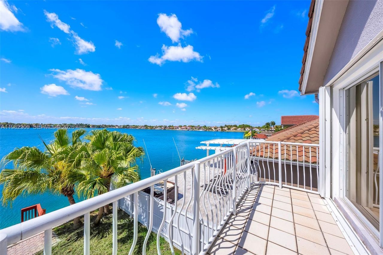 14759 SW 132nd Pl, Miami, FL 33186 Photo