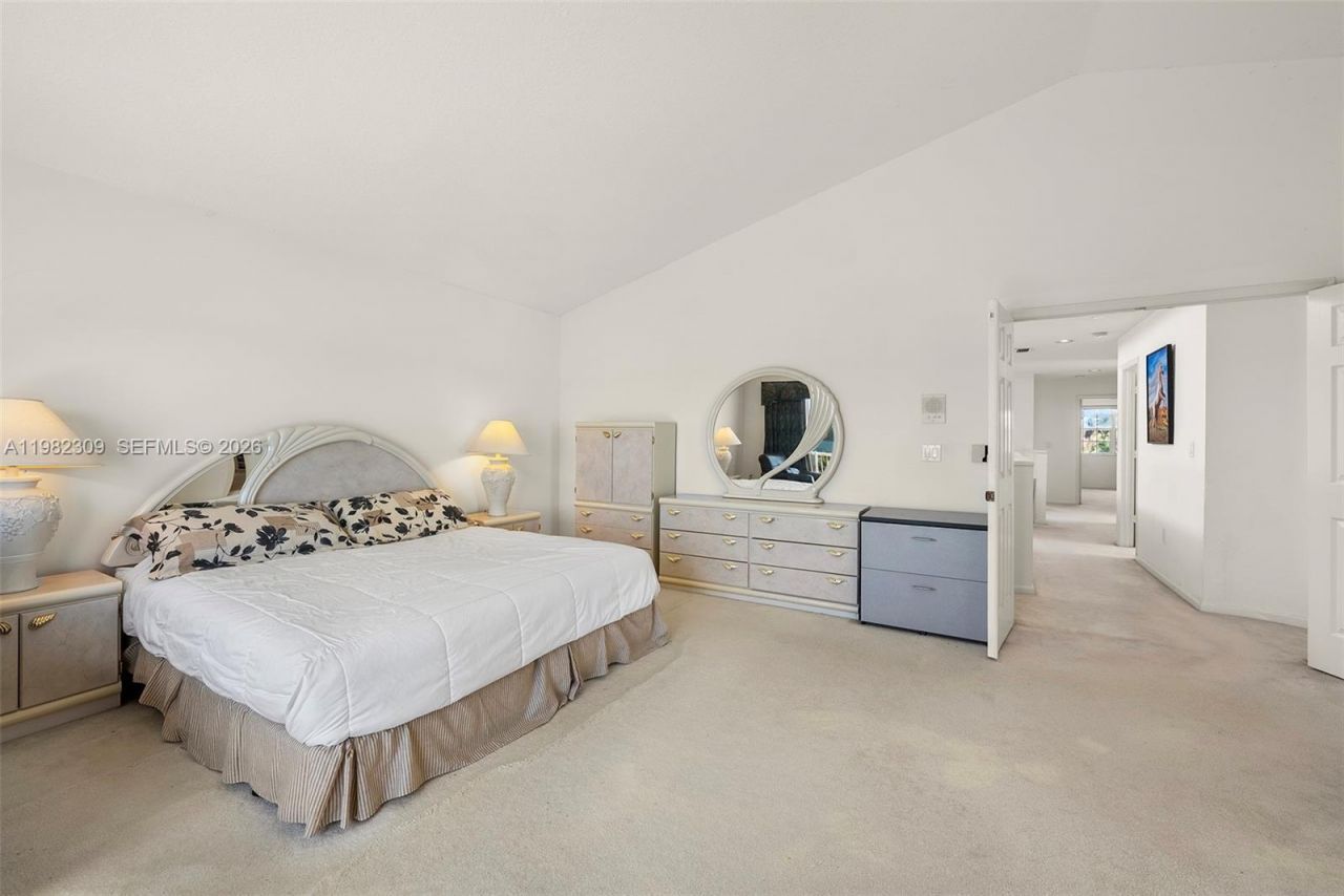 14759 SW 132nd Pl, Miami, FL 33186 Photo