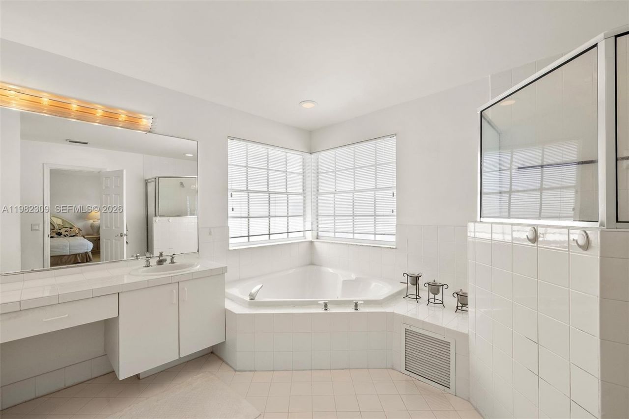 14759 SW 132nd Pl, Miami, FL 33186 Photo