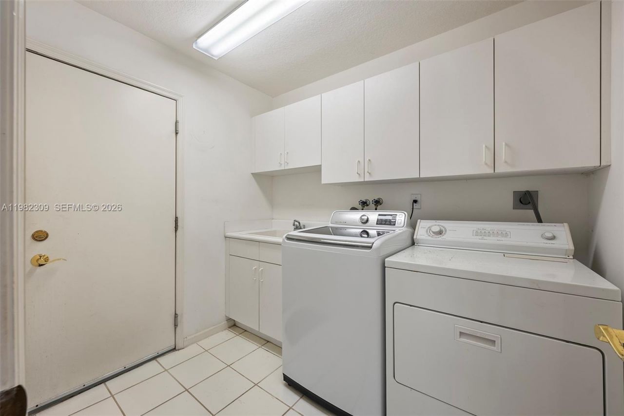 14759 SW 132nd Pl, Miami, FL 33186 Photo