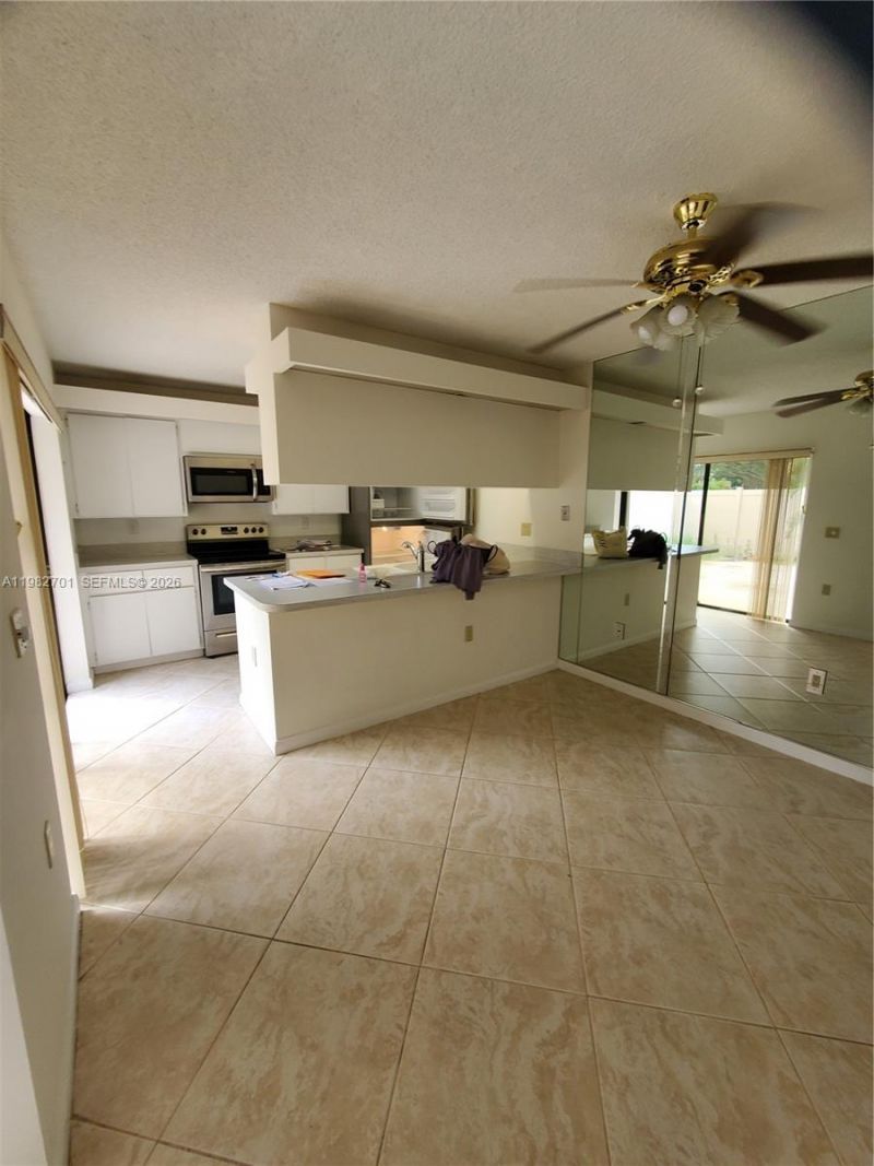 7419 74th Way , Unit 7419, West Palm Beach, FL 33407 Photo
