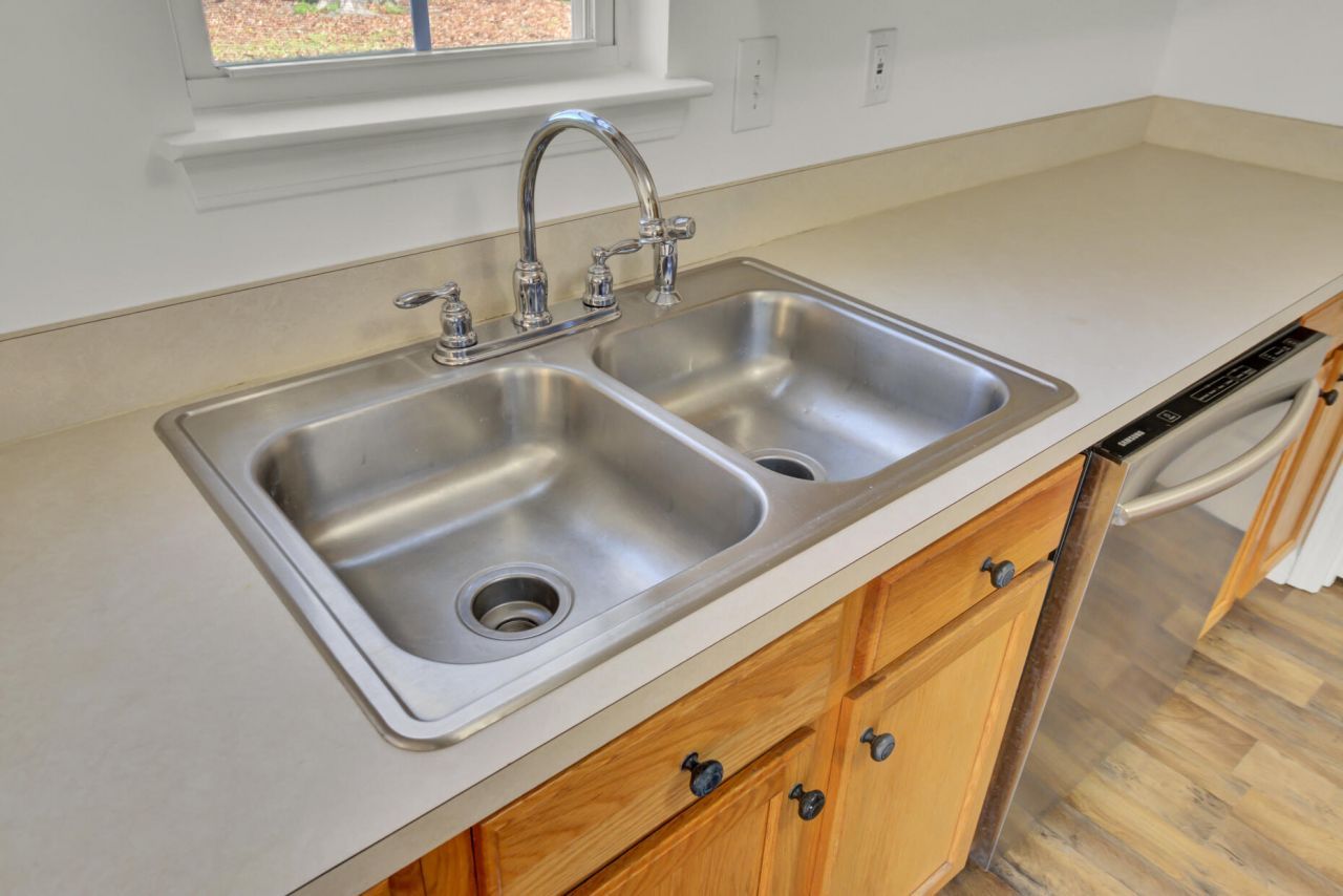 108 Concord Street Photo 15