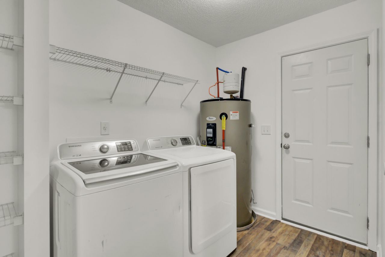 108 Concord Street Photo 16