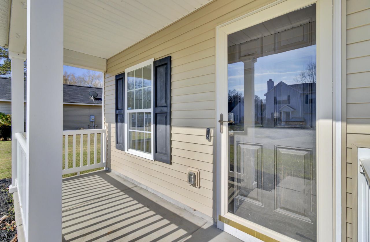 108 Concord Street Photo 6