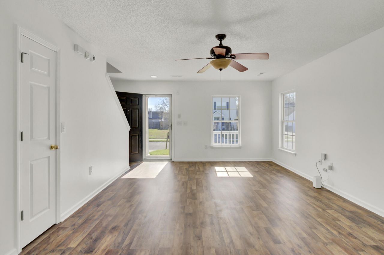 108 Concord Street Photo 9