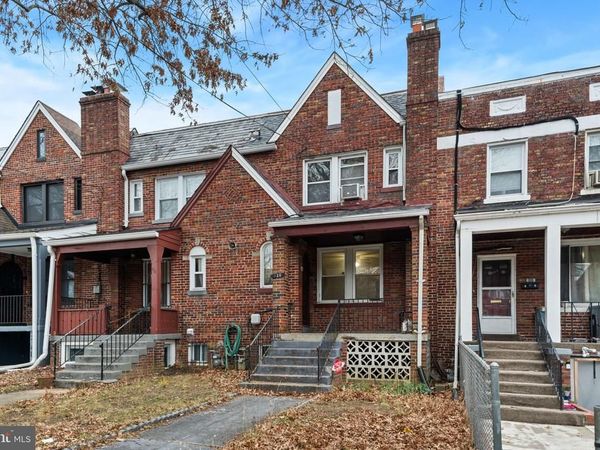 220 JEFFERSON STREET NW , WASHINGTON, DC 20011