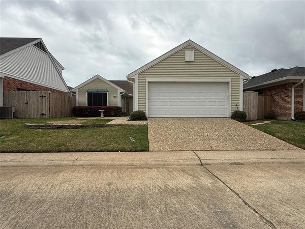 411 Teak Drive, Shreveport, LA 71115