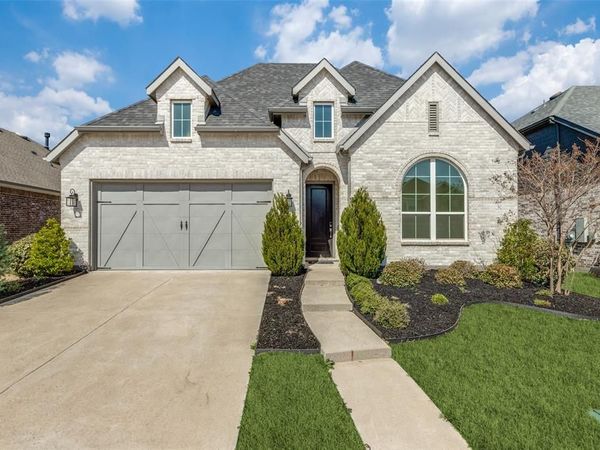 1616 Mcdougall Creek, Van Alstyne, TX 75495