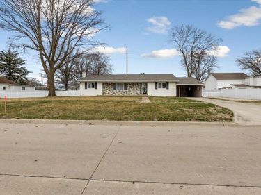 805 4TH Street, GRISWOLD, IA 51535