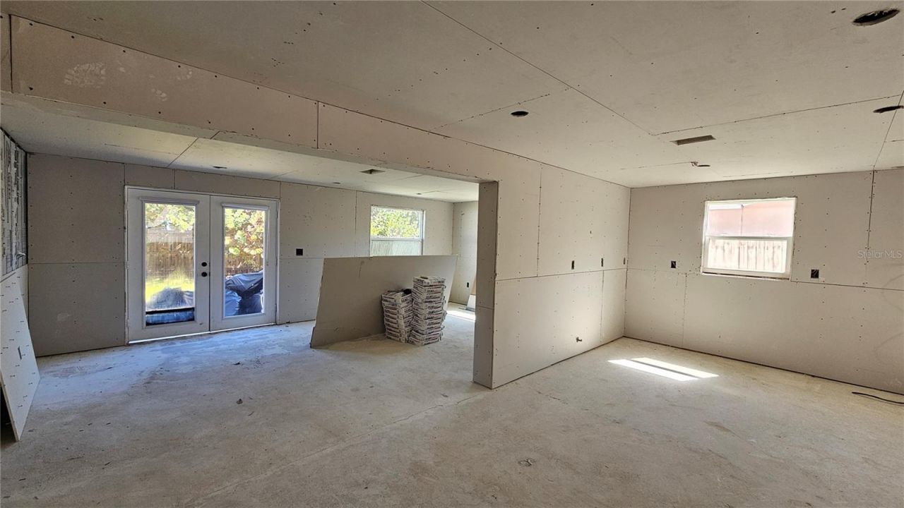 5519 Denver Street Ne, Saint Petersburg, FL 33703 Photo