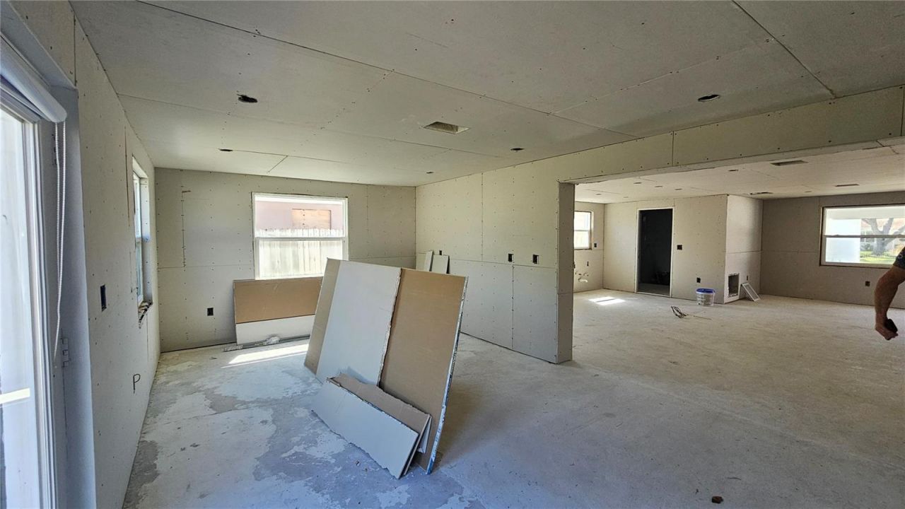 5519 Denver Street Ne, Saint Petersburg, FL 33703 Photo