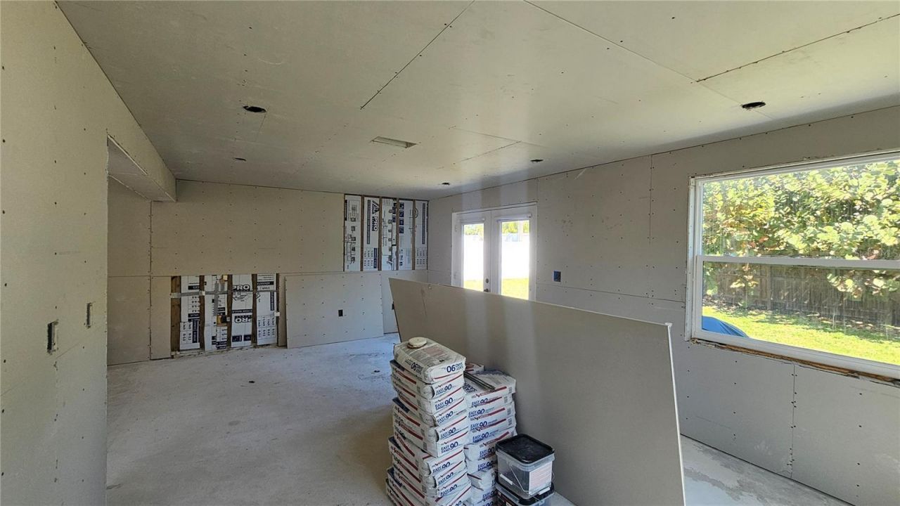 5519 Denver Street Ne, Saint Petersburg, FL 33703 Photo