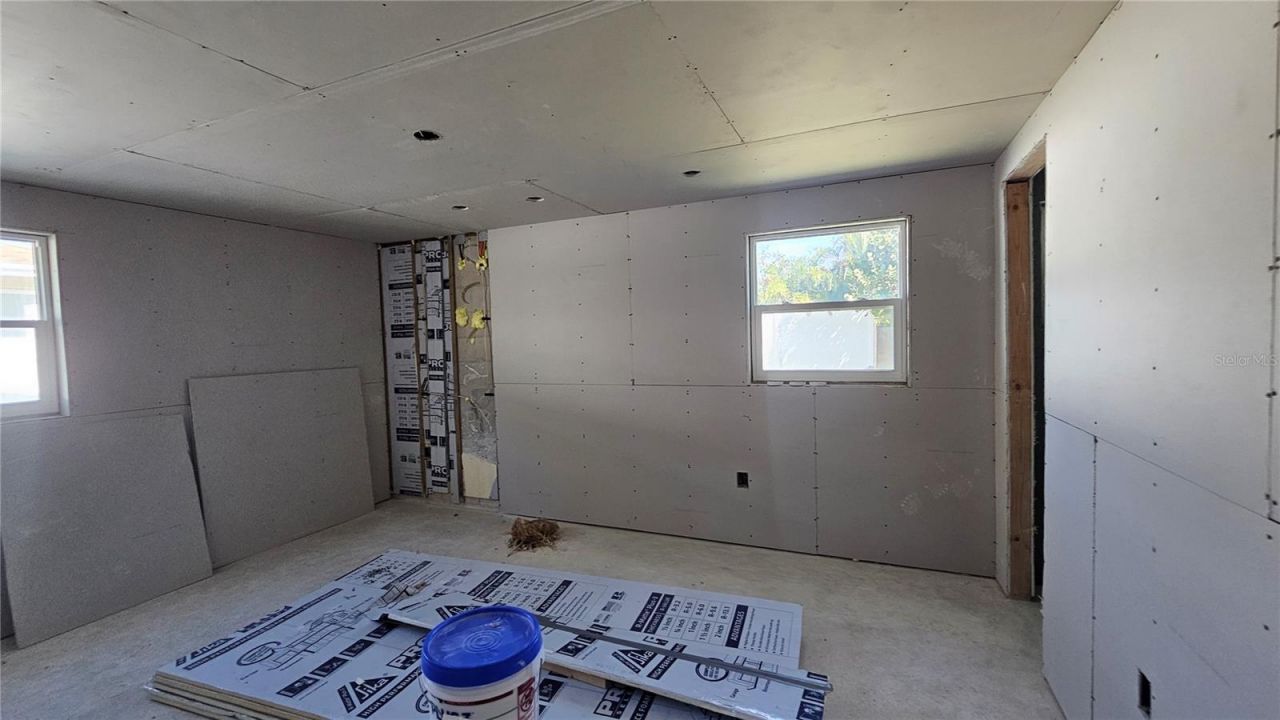 5519 Denver Street Ne, Saint Petersburg, FL 33703 Photo