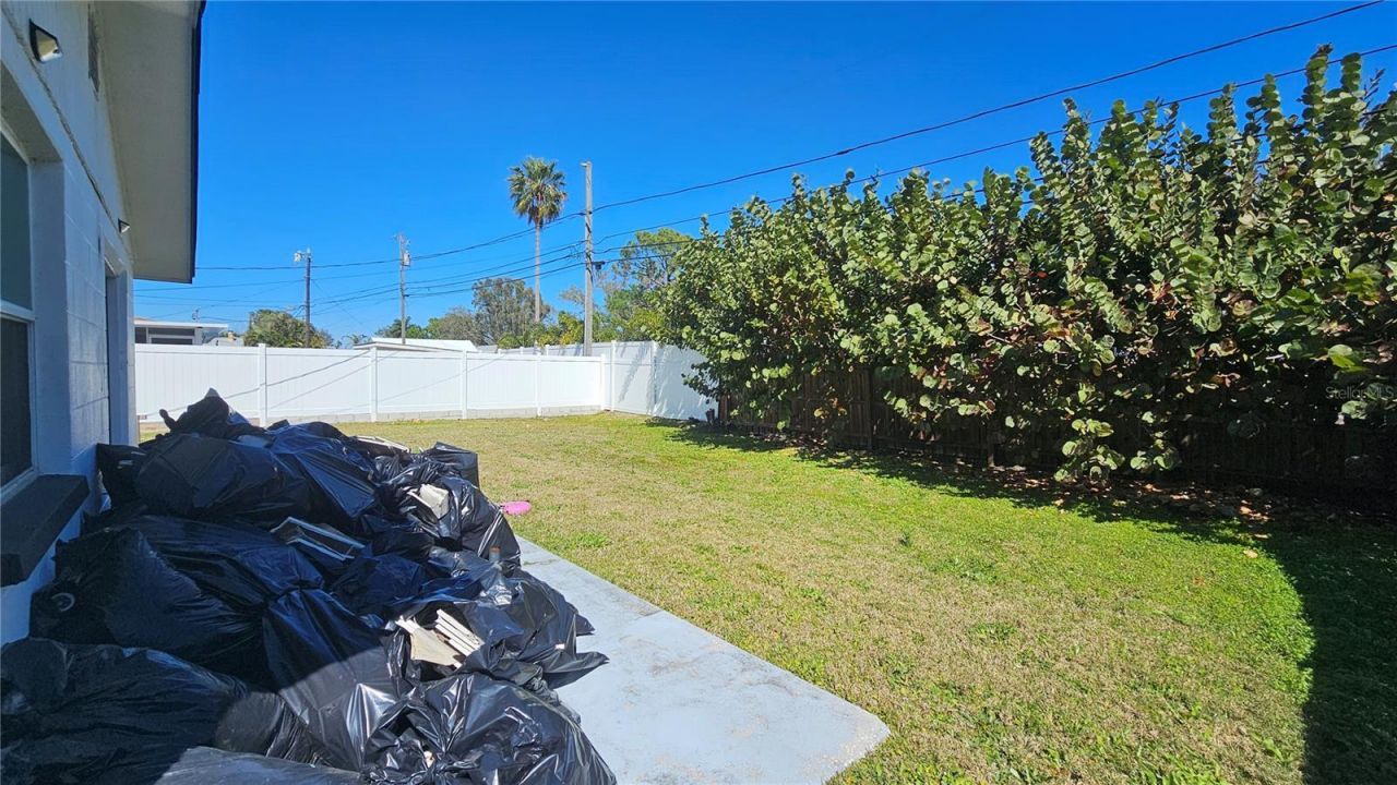 5519 Denver Street Ne, Saint Petersburg, FL 33703 Photo