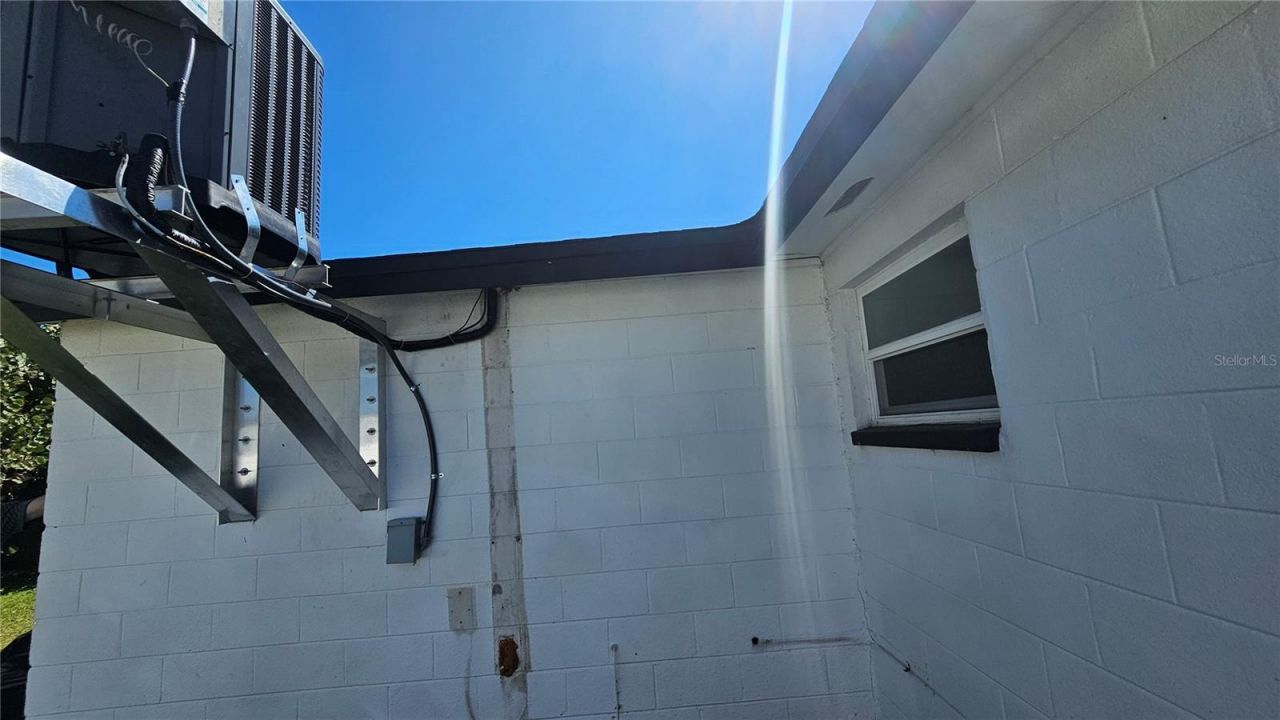 5519 Denver Street Ne, Saint Petersburg, FL 33703 Photo