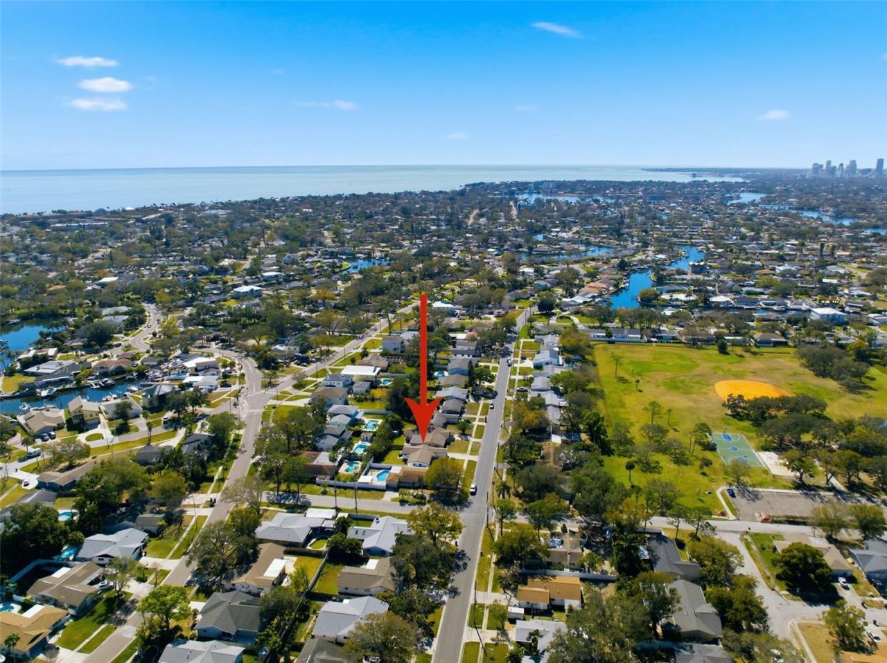 5519 Denver Street Ne, Saint Petersburg, FL 33703 Photo