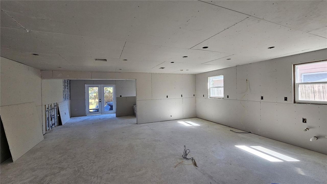 5519 Denver Street Ne, Saint Petersburg, FL 33703 Photo