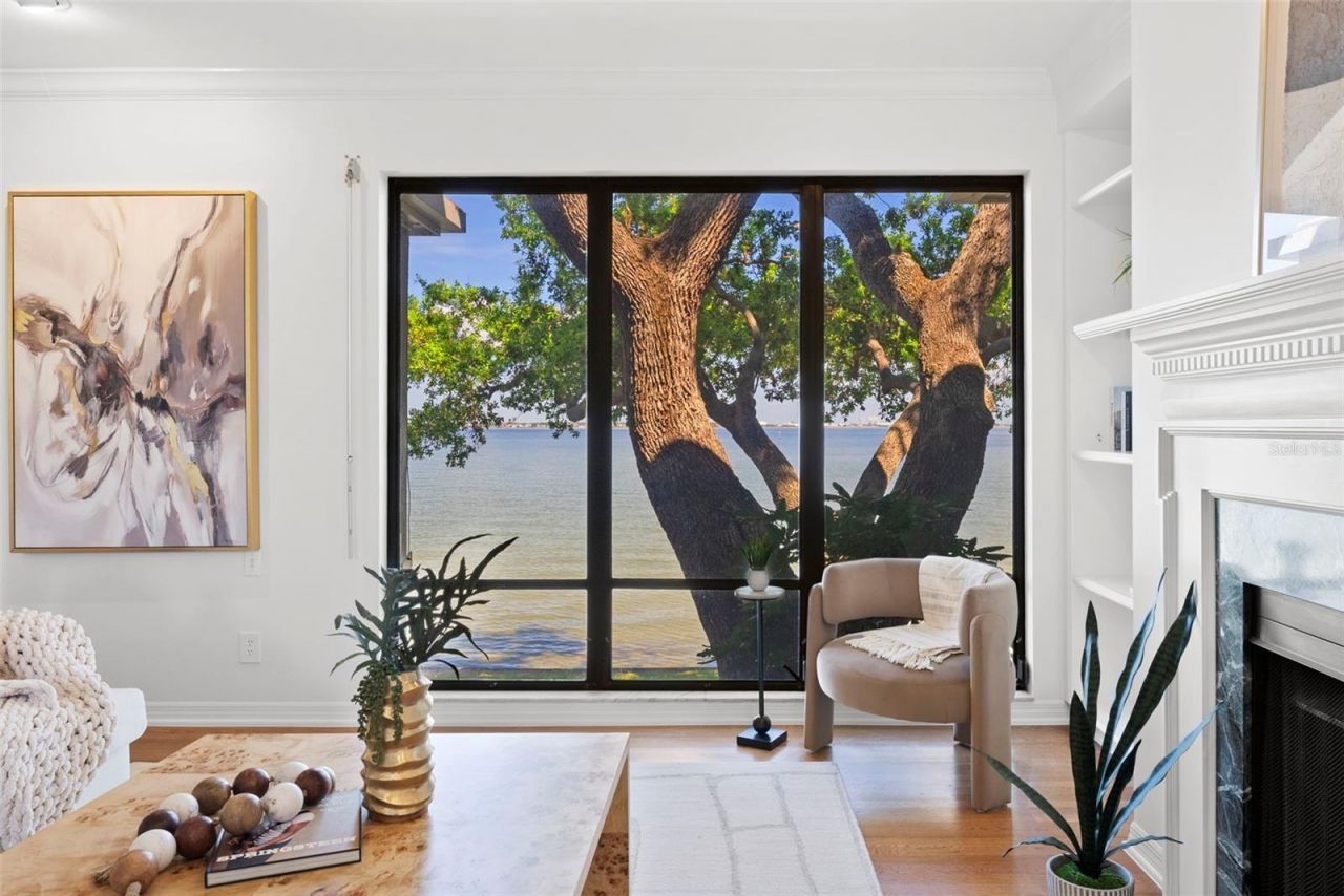 5010 Bayshore Boulevard, Unit 4, Tampa, FL 33611 Photo