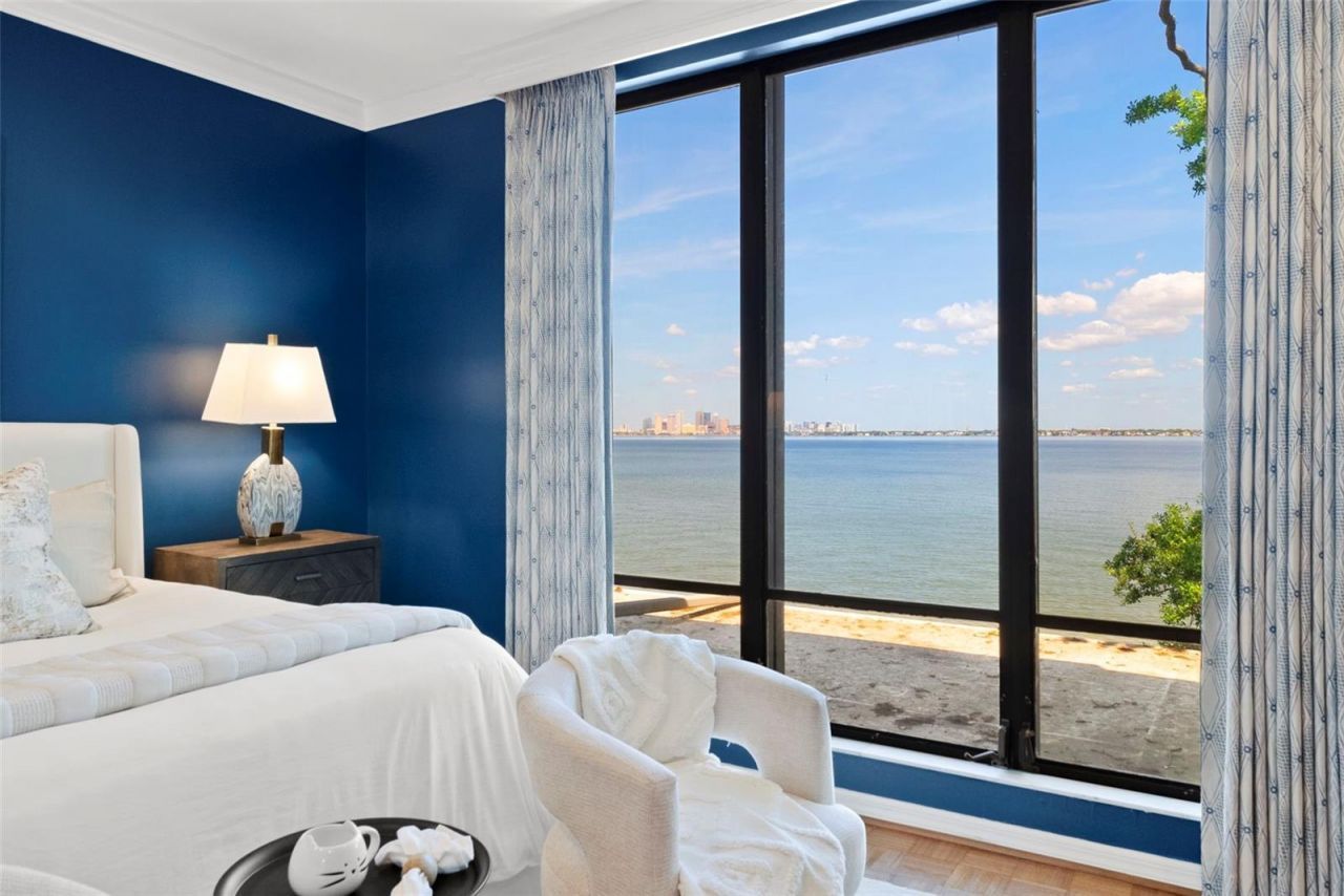 5010 Bayshore Boulevard, Unit 4, Tampa, FL 33611 Photo
