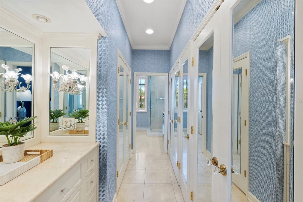5010 Bayshore Boulevard, Unit 4, Tampa, FL 33611 Photo