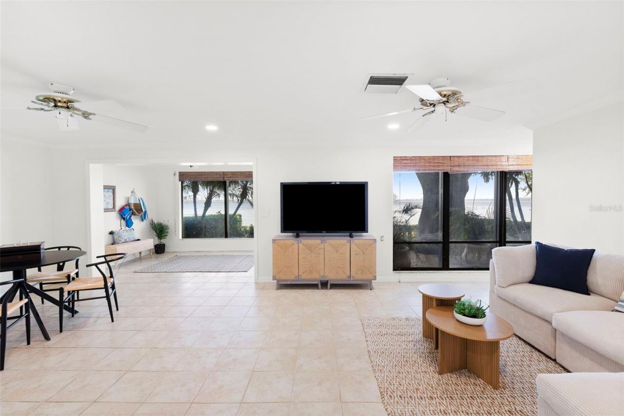 5010 Bayshore Boulevard, Unit 4, Tampa, FL 33611 Photo