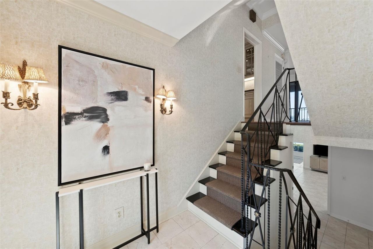 5010 Bayshore Boulevard, Unit 4, Tampa, FL 33611 Photo