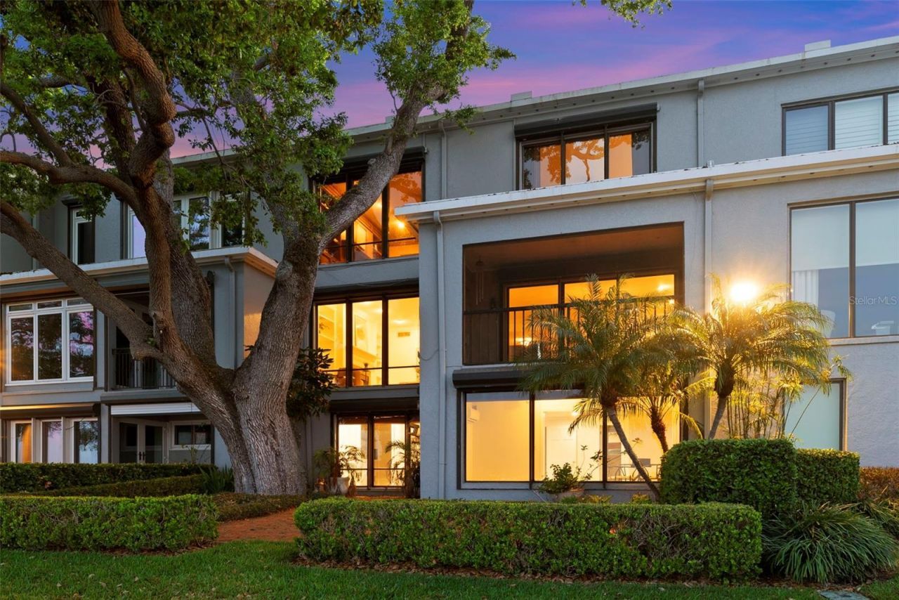 5010 Bayshore Boulevard, Unit 4, Tampa, FL 33611 Photo