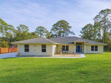 633 ART CENTER AVENUE , NEW SMYRNA BEACH, FL 32168