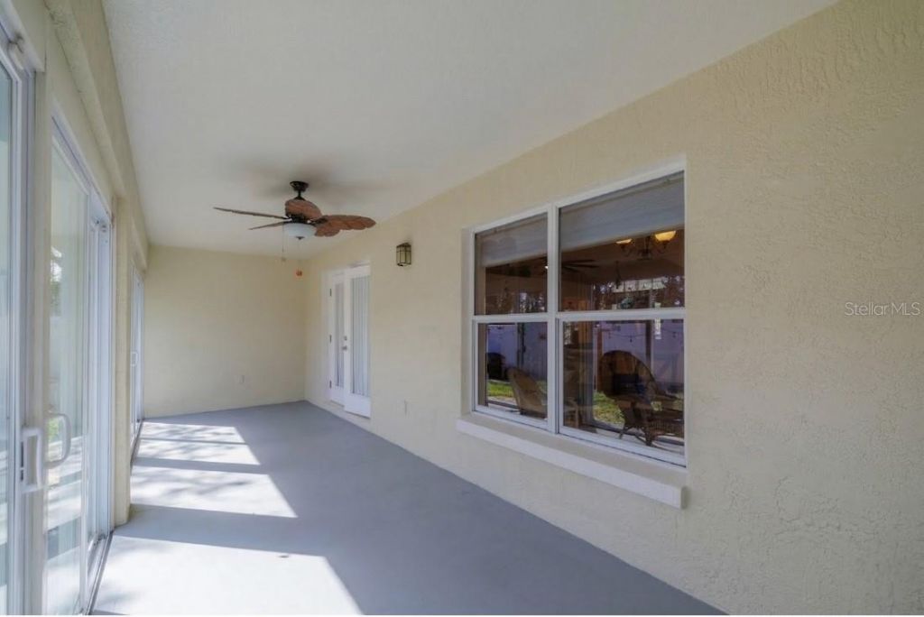 633 Art Center Avenue, New Smyrna Beach, FL 32168 Photo