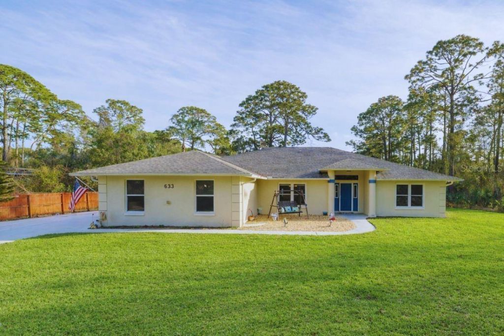 633 Art Center Avenue, New Smyrna Beach, FL 32168 Photo