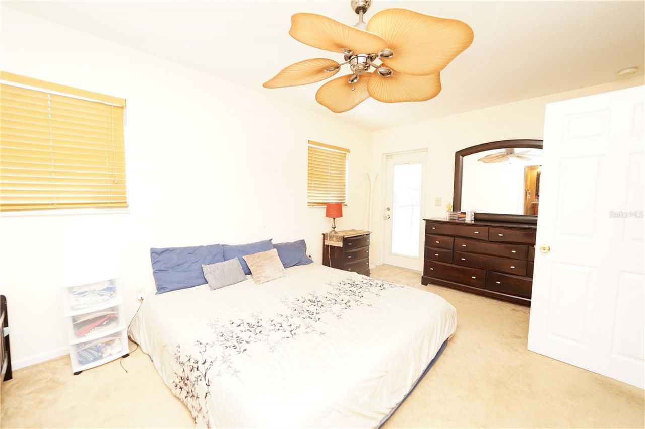 8300 75th Avenue, Seminole, FL 33777 Photo
