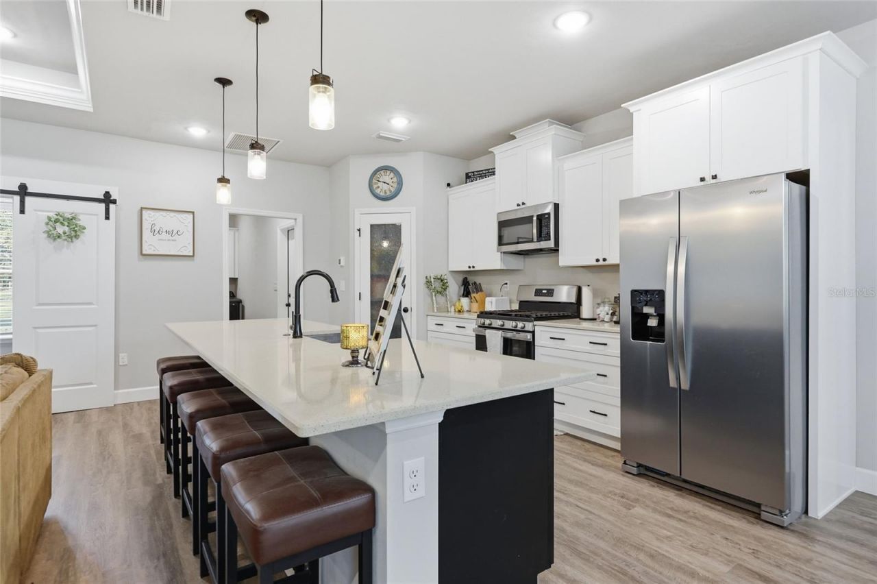 8920 NE 8th Place, High Springs, FL 32643 Photo