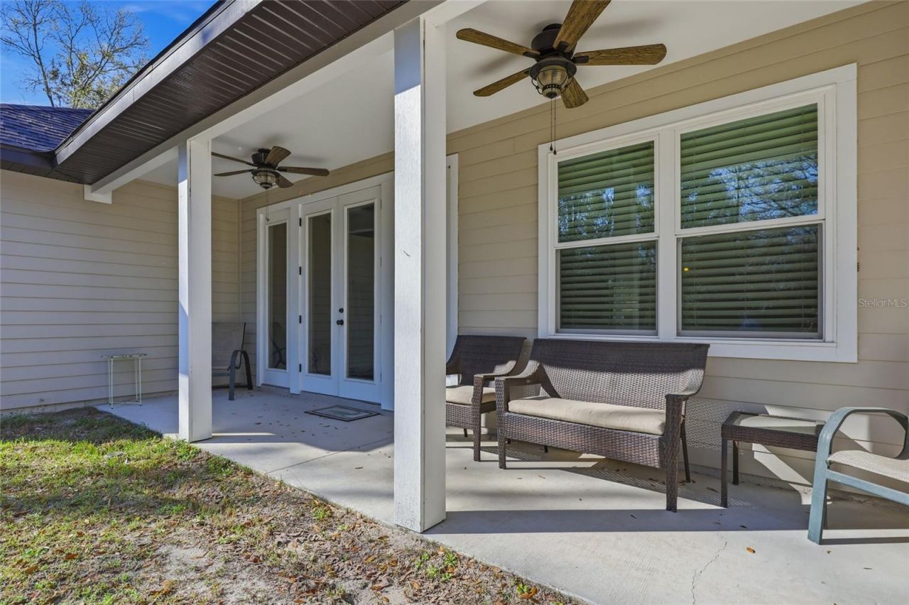 8920 NE 8th Place, High Springs, FL 32643 Photo