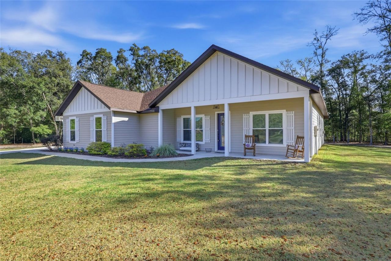 8920 NE 8th Place, High Springs, FL 32643 Photo