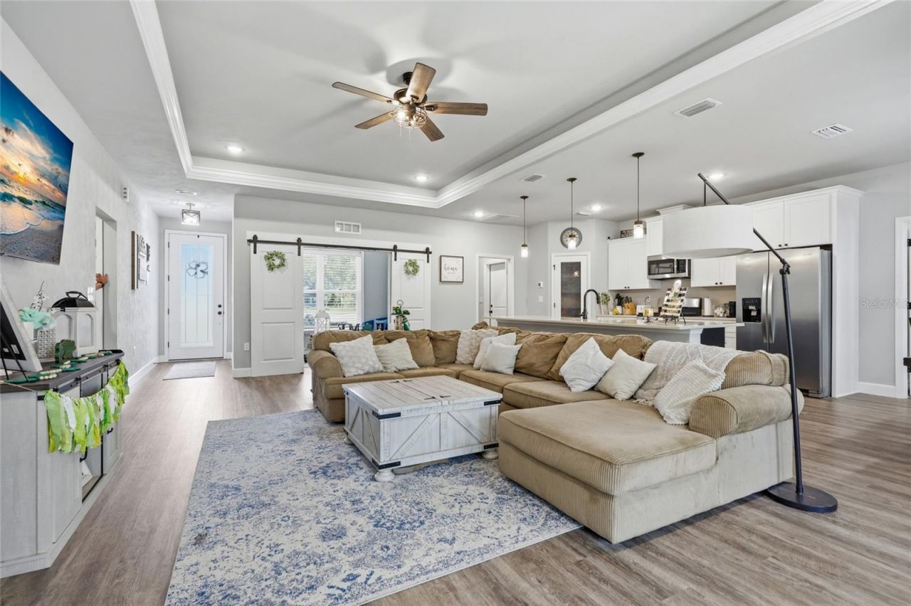 8920 NE 8th Place, High Springs, FL 32643 Photo