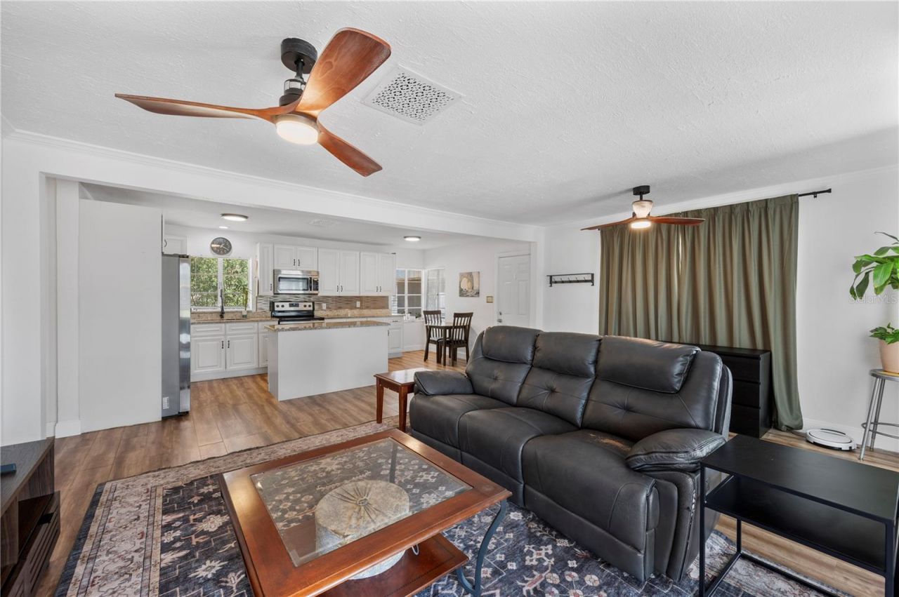 1308 Gilliam Drive, Auburndale, FL 33823 Photo