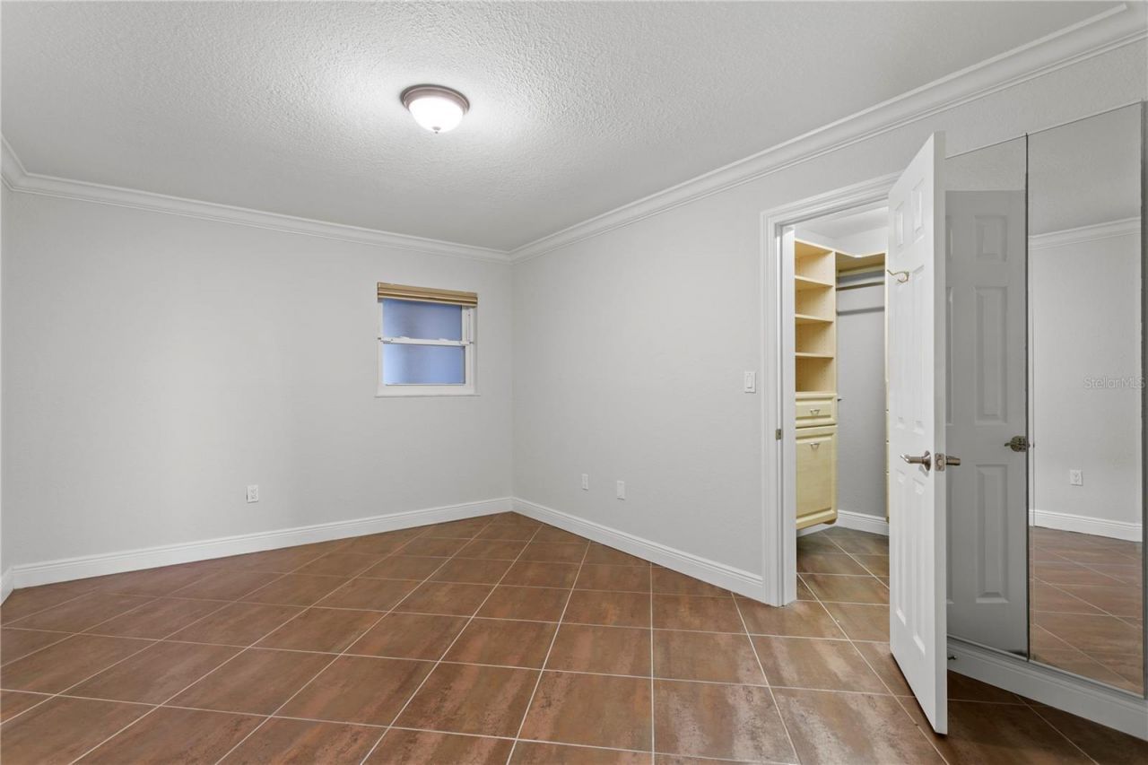 5200 Brittany Drive S, Unit 4-1102, Saint Petersburg, FL 33715 Photo