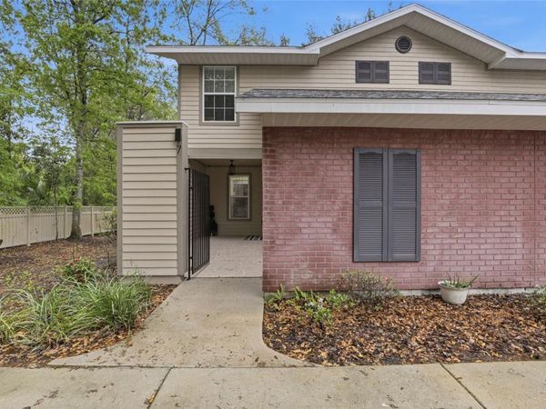 1215 NW 55 STREET, Unit 7, GAINESVILLE, FL 32605