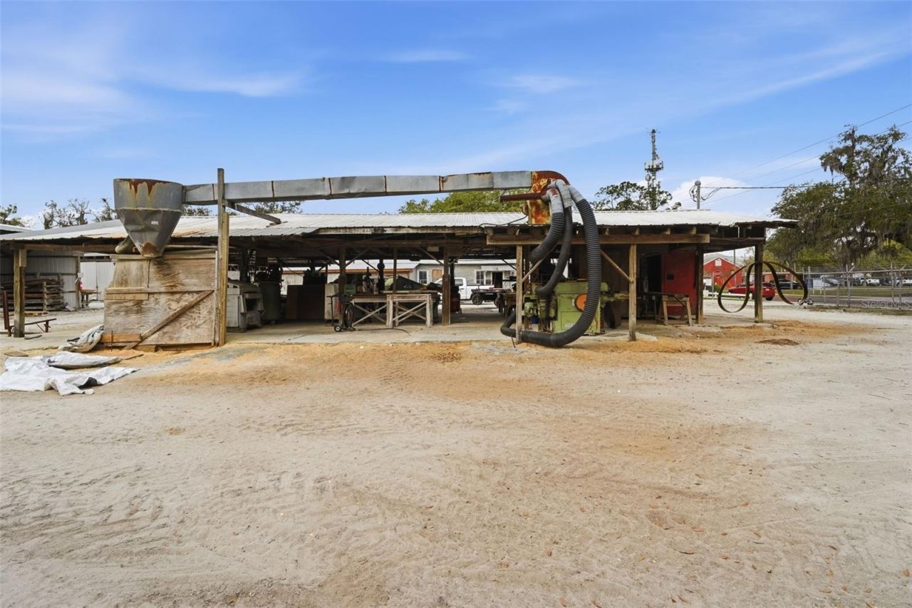 210 5th Street , Apopka, FL 32703 Photo