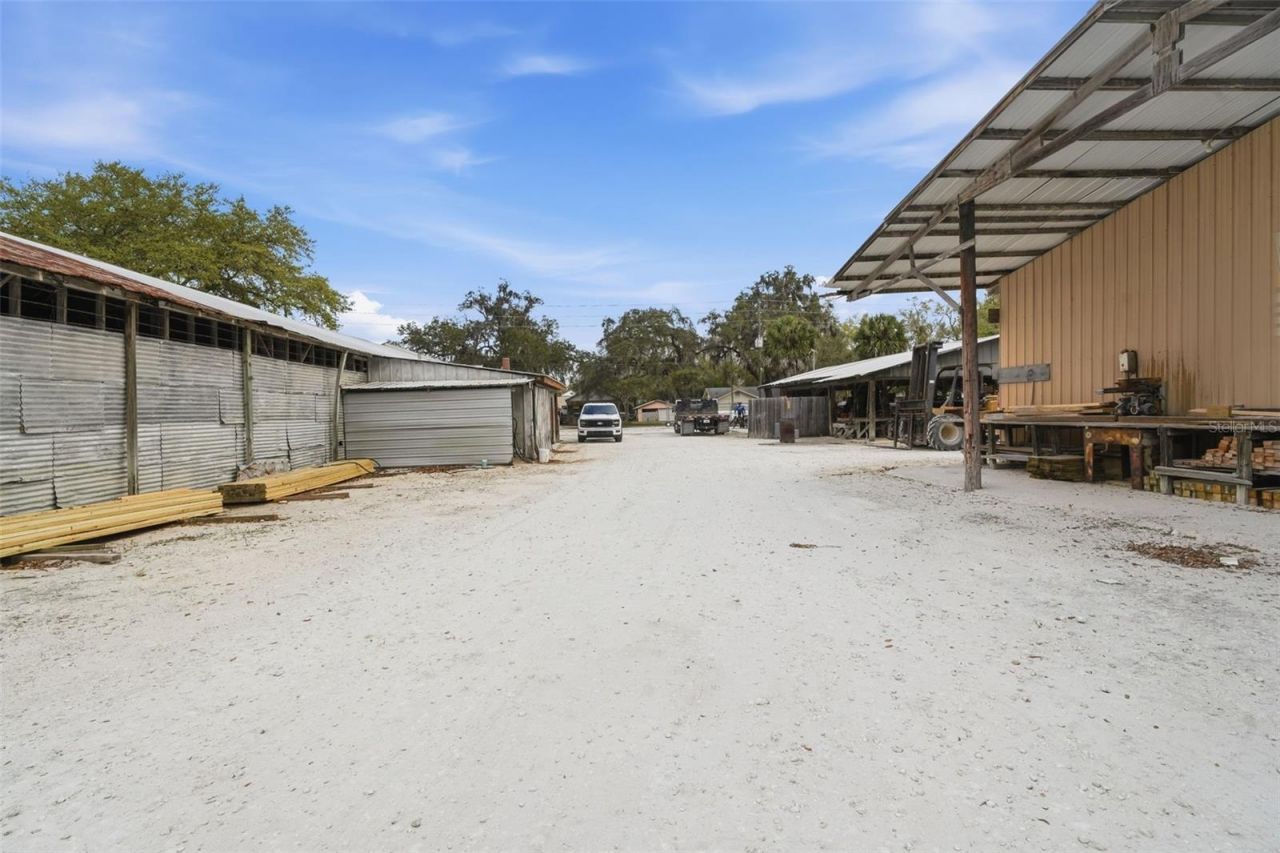 210 5th Street , Apopka, FL 32703 Photo