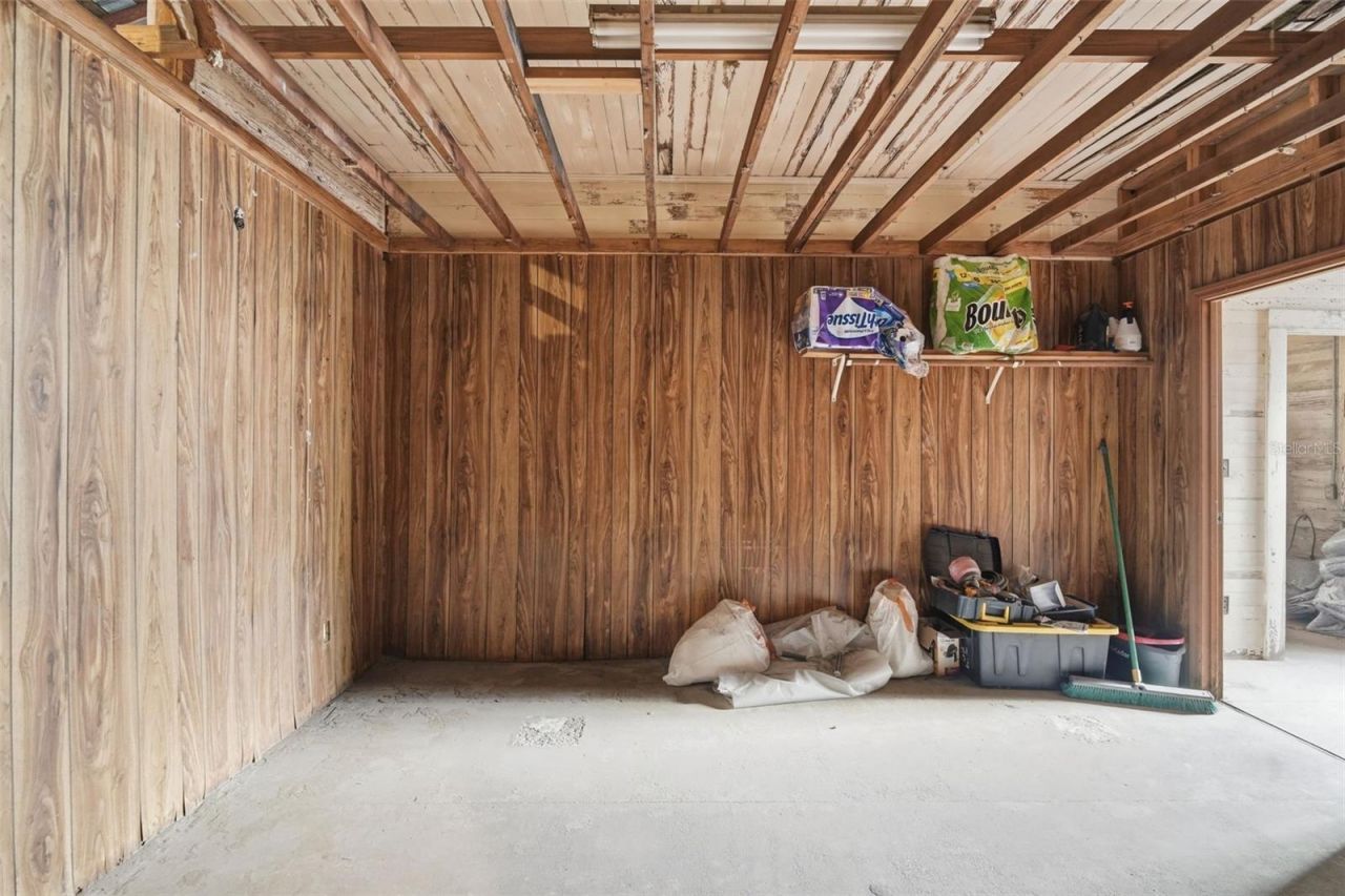 210 5th Street , Apopka, FL 32703 Photo