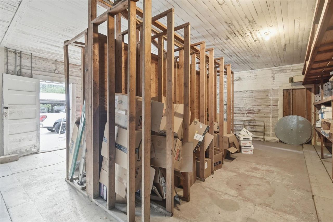 210 5th Street , Apopka, FL 32703 Photo