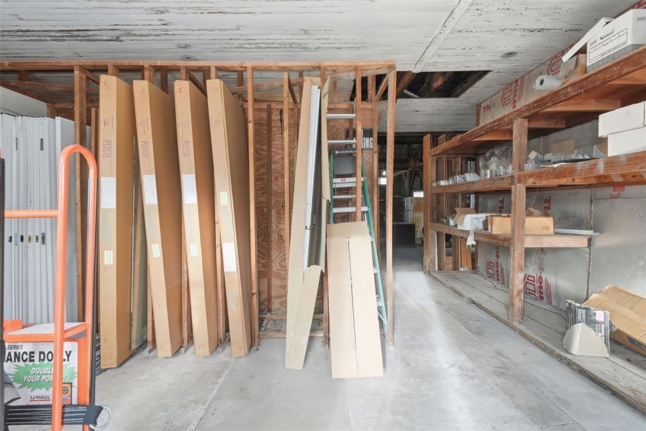 210 5th Street , Apopka, FL 32703 Photo