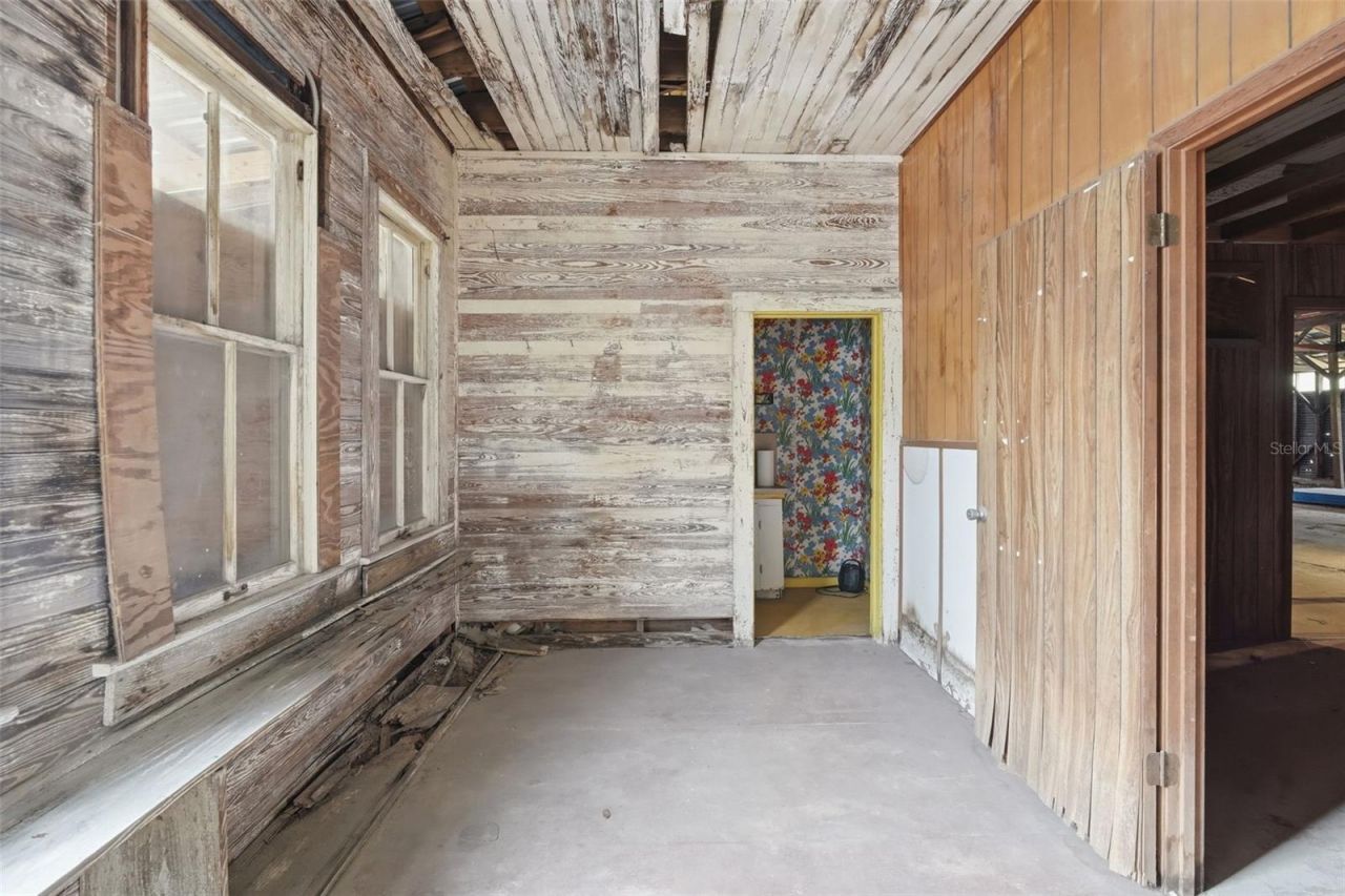 210 5th Street , Apopka, FL 32703 Photo