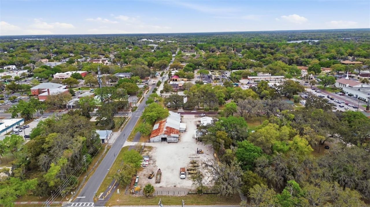 210 5th Street , Apopka, FL 32703 Photo