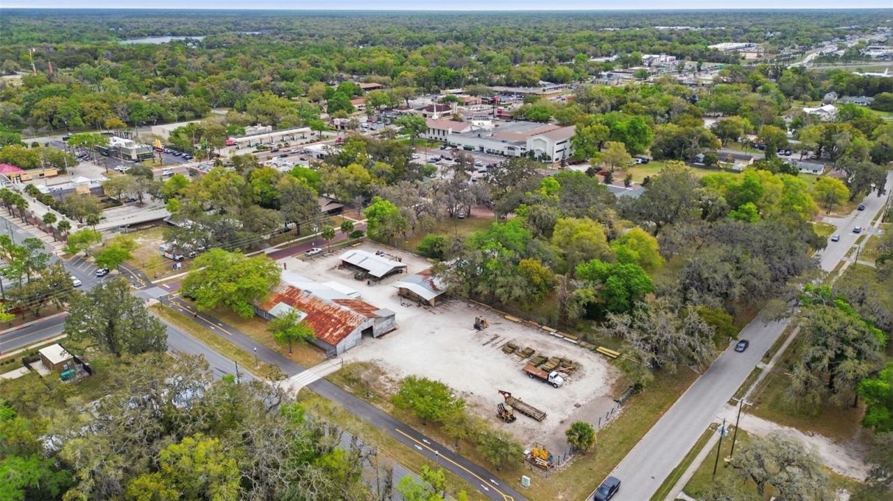 210 5th Street , Apopka, FL 32703 Photo