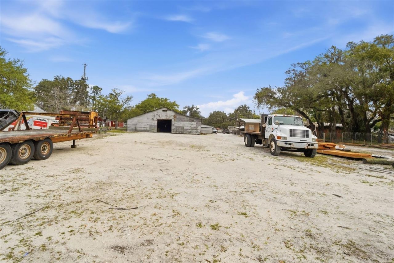 210 5th Street , Apopka, FL 32703 Photo